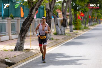Photo VIET NAM TRI FACTOR CHAMPIONSHIP x HO CHI MINH CITY CHAMPIONSHIP NĂM 2025 - 25ef0982d315fc9203b9e0789f04b4fc.jpg