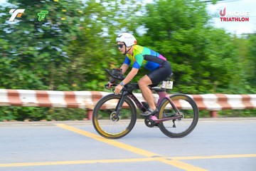 Ảnh sự kiện VIET NAM TRI FACTOR CHAMPIONSHIP x HO CHI MINH CITY CHAMPIONSHIP NĂM 2025 - 26d3db37c63726edf266e32aef251e92.jpg