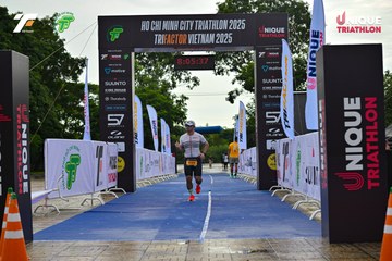 Photo VIET NAM TRI FACTOR CHAMPIONSHIP x HO CHI MINH CITY CHAMPIONSHIP NĂM 2025 - 26db17e81676df2c4bddead8693058f7.jpg