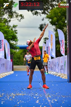 Photo VIET NAM TRI FACTOR CHAMPIONSHIP x HO CHI MINH CITY CHAMPIONSHIP NĂM 2025 - 271dfdc085b37459d4ca3835819e74ca.jpg