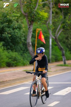 Ảnh sự kiện VIET NAM TRI FACTOR CHAMPIONSHIP x HO CHI MINH CITY CHAMPIONSHIP NĂM 2025 - 298fc3973039bd4452d18e7d409c62a0.jpg