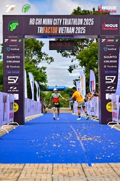 Photo VIET NAM TRI FACTOR CHAMPIONSHIP x HO CHI MINH CITY CHAMPIONSHIP NĂM 2025 - 2c4de5b7b35162e7758f28f376e5c14c.jpg