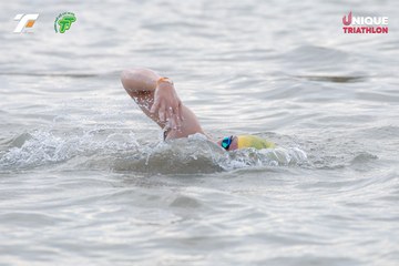 Ảnh sự kiện VIET NAM TRI FACTOR CHAMPIONSHIP x HO CHI MINH CITY CHAMPIONSHIP NĂM 2025 - 2c6470d9fb3125ed9ac30422bad7de46.jpg