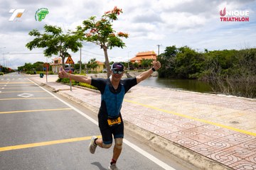 Photo VIET NAM TRI FACTOR CHAMPIONSHIP x HO CHI MINH CITY CHAMPIONSHIP NĂM 2025 - 2cabc4883e619ec7342a4e78fc14662d.jpg