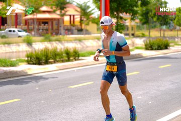 Ảnh sự kiện VIET NAM TRI FACTOR CHAMPIONSHIP x HO CHI MINH CITY CHAMPIONSHIP NĂM 2025 - 2dd2b99c0864fff72e18621cd3860dbe.jpg