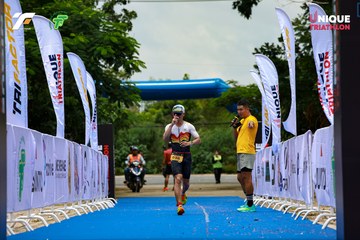 Photo VIET NAM TRI FACTOR CHAMPIONSHIP x HO CHI MINH CITY CHAMPIONSHIP NĂM 2025 - 2e9e0d9a9fc9e9b92d3a29629eea082e.jpg