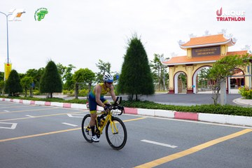 Photo VIET NAM TRI FACTOR CHAMPIONSHIP x HO CHI MINH CITY CHAMPIONSHIP NĂM 2025 - 2ed913299039293c9fad2edd929b180a.jpg