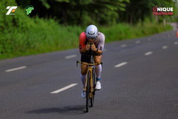 Ảnh sự kiện VIET NAM TRI FACTOR CHAMPIONSHIP x HO CHI MINH CITY CHAMPIONSHIP NĂM 2025 - 2edd8d79855cbaa43b9a0ac32f798ed8.jpg