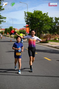 Ảnh sự kiện VIET NAM TRI FACTOR CHAMPIONSHIP x HO CHI MINH CITY CHAMPIONSHIP NĂM 2025 - 2f9aea216ca8f73251e765e98757c44c.jpg