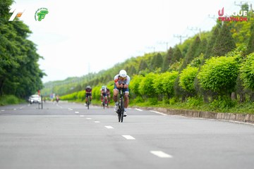 Ảnh sự kiện VIET NAM TRI FACTOR CHAMPIONSHIP x HO CHI MINH CITY CHAMPIONSHIP NĂM 2025 - 2faa3c4de782c68642272581ce7b7fbc.jpg