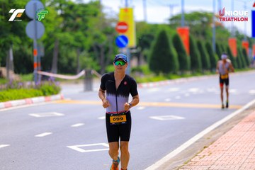 Ảnh sự kiện VIET NAM TRI FACTOR CHAMPIONSHIP x HO CHI MINH CITY CHAMPIONSHIP NĂM 2025 - 2faf6b7db16d3295741b31ddbd6343e6.jpg