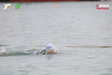 Ảnh sự kiện VIET NAM TRI FACTOR CHAMPIONSHIP x HO CHI MINH CITY CHAMPIONSHIP NĂM 2025 - 2fe2da5b97e4c6a567f506ebdd2f9c31.jpg