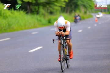 Photo VIET NAM TRI FACTOR CHAMPIONSHIP x HO CHI MINH CITY CHAMPIONSHIP NĂM 2025 - 30883108db4000c04574de0a4b3b715c.jpg