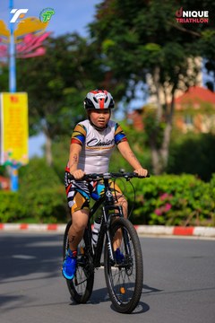 Ảnh sự kiện VIET NAM TRI FACTOR CHAMPIONSHIP x HO CHI MINH CITY CHAMPIONSHIP NĂM 2025 - 32c361c6adcfa366ba5e4d175a1629a8.jpg