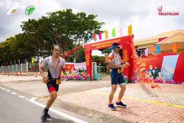 Photo VIET NAM TRI FACTOR CHAMPIONSHIP x HO CHI MINH CITY CHAMPIONSHIP NĂM 2025 - 356a6558a457511af00d6e59546cf7ac.jpg