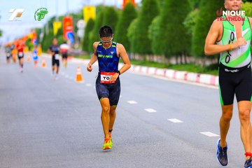 Ảnh sự kiện VIET NAM TRI FACTOR CHAMPIONSHIP x HO CHI MINH CITY CHAMPIONSHIP NĂM 2025 - 3d2e64355a98b7b654d01c9d7c1e8b75.jpg