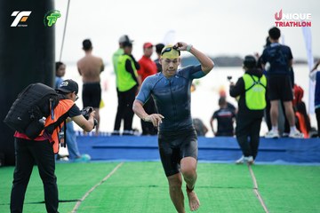 Ảnh sự kiện VIET NAM TRI FACTOR CHAMPIONSHIP x HO CHI MINH CITY CHAMPIONSHIP NĂM 2025 - 3dd7b4c63c1b47e3b44c14baef103047.jpg