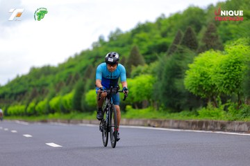 Photo VIET NAM TRI FACTOR CHAMPIONSHIP x HO CHI MINH CITY CHAMPIONSHIP NĂM 2025 - 3e24328ccb1627b97e3400ee24b82047.jpg