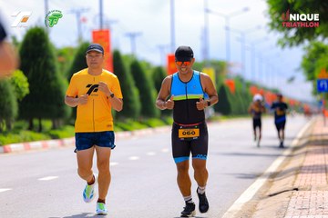 Ảnh sự kiện VIET NAM TRI FACTOR CHAMPIONSHIP x HO CHI MINH CITY CHAMPIONSHIP NĂM 2025 - 3ed075cdc32a437d14b7ba16de4cd261.jpg
