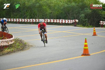 Ảnh sự kiện VIET NAM TRI FACTOR CHAMPIONSHIP x HO CHI MINH CITY CHAMPIONSHIP NĂM 2025 - 3f9603c4a73a7f3152c86847836b8a93.jpg