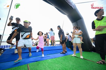 Ảnh sự kiện VIET NAM TRI FACTOR CHAMPIONSHIP x HO CHI MINH CITY CHAMPIONSHIP NĂM 2025 - 40b5bbb4dd8acaa9fb92c16b0571acf6.jpg