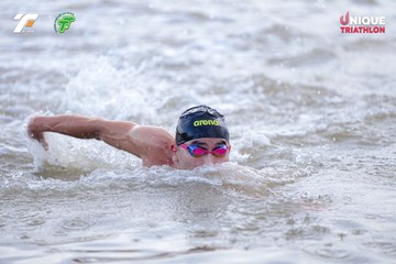 Ảnh sự kiện VIET NAM TRI FACTOR CHAMPIONSHIP x HO CHI MINH CITY CHAMPIONSHIP NĂM 2025 - 4180d6c8876be410cbd2427b1db8eb5e.jpg