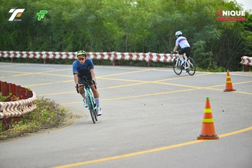Ảnh sự kiện VIET NAM TRI FACTOR CHAMPIONSHIP x HO CHI MINH CITY CHAMPIONSHIP NĂM 2025 - 41bae6a340e2f8ab53a9b202b85c7672.jpg