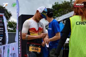 Photo VIET NAM TRI FACTOR CHAMPIONSHIP x HO CHI MINH CITY CHAMPIONSHIP NĂM 2025 - 436a2bf84007b037239bcb502ee290fc.jpg