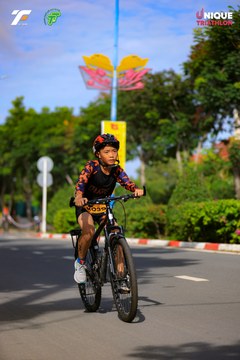 Ảnh sự kiện VIET NAM TRI FACTOR CHAMPIONSHIP x HO CHI MINH CITY CHAMPIONSHIP NĂM 2025 - 449690dff717b3d930672f14bbd457b0.jpg