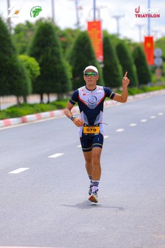 Ảnh sự kiện VIET NAM TRI FACTOR CHAMPIONSHIP x HO CHI MINH CITY CHAMPIONSHIP NĂM 2025 - 44e27ec500eb2d8d827db3b50ee8fb06.jpg
