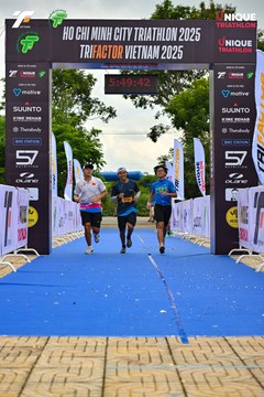 Photo VIET NAM TRI FACTOR CHAMPIONSHIP x HO CHI MINH CITY CHAMPIONSHIP NĂM 2025 - 48d4b442f2dc2b77d952dc9599a26eee.jpg