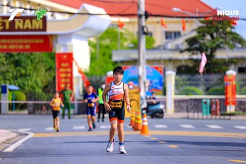 Ảnh sự kiện VIET NAM TRI FACTOR CHAMPIONSHIP x HO CHI MINH CITY CHAMPIONSHIP NĂM 2025 - 4902e27120ba85dd49f83876a422f06b.jpg