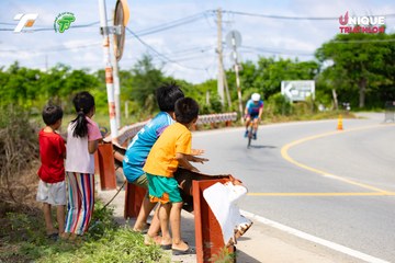 Ảnh sự kiện VIET NAM TRI FACTOR CHAMPIONSHIP x HO CHI MINH CITY CHAMPIONSHIP NĂM 2025 - 4a912bb130a5e16e02d4fd7507b2ceeb.jpg