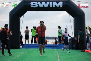 Ảnh sự kiện VIET NAM TRI FACTOR CHAMPIONSHIP x HO CHI MINH CITY CHAMPIONSHIP NĂM 2025 - 4a9c22db5b05b71f6c1bc6e1b7d2242e.jpg