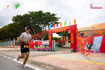 Photo VIET NAM TRI FACTOR CHAMPIONSHIP x HO CHI MINH CITY CHAMPIONSHIP NĂM 2025 - 4b3ea46fed53401729f4e200da90fb4f.jpg