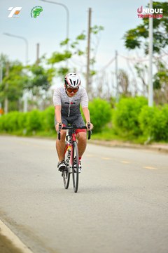 Ảnh sự kiện VIET NAM TRI FACTOR CHAMPIONSHIP x HO CHI MINH CITY CHAMPIONSHIP NĂM 2025 - 4bf3b8ff2a11ceec3659ee3eb44cd5de.jpg