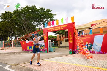 Photo VIET NAM TRI FACTOR CHAMPIONSHIP x HO CHI MINH CITY CHAMPIONSHIP NĂM 2025 - 4c469948ea4c35303366764ea54052ba.jpg