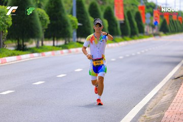 Ảnh sự kiện VIET NAM TRI FACTOR CHAMPIONSHIP x HO CHI MINH CITY CHAMPIONSHIP NĂM 2025 - 4cc9c5f67bb0448a28cb9f8618906ce8.jpg