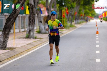 Photo VIET NAM TRI FACTOR CHAMPIONSHIP x HO CHI MINH CITY CHAMPIONSHIP NĂM 2025 - 4d2ffd00f4b31adca4d474886830140a.jpg