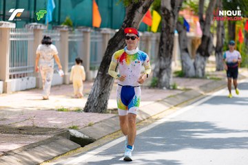 Photo VIET NAM TRI FACTOR CHAMPIONSHIP x HO CHI MINH CITY CHAMPIONSHIP NĂM 2025 - 4d460f5a98cfbdd082fb6220175d4509.jpg