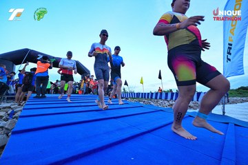 Ảnh sự kiện VIET NAM TRI FACTOR CHAMPIONSHIP x HO CHI MINH CITY CHAMPIONSHIP NĂM 2025 - 4dcd8eb0eef151e4cd732963ab63d84e.jpg