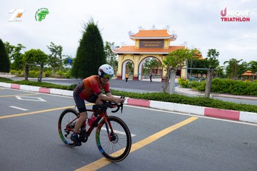 Photo VIET NAM TRI FACTOR CHAMPIONSHIP x HO CHI MINH CITY CHAMPIONSHIP NĂM 2025 - 4fafa3082d2d93cd5311a4c1d546b43e.jpg