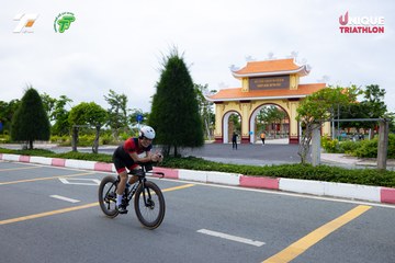 Photo VIET NAM TRI FACTOR CHAMPIONSHIP x HO CHI MINH CITY CHAMPIONSHIP NĂM 2025 - 5377aaa0517e70a64da84b7152eae5d9.jpg