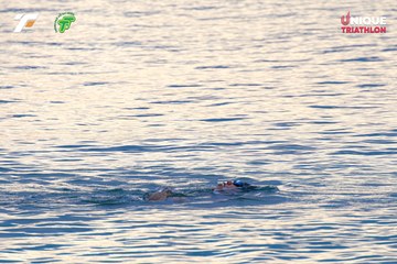 Ảnh sự kiện VIET NAM TRI FACTOR CHAMPIONSHIP x HO CHI MINH CITY CHAMPIONSHIP NĂM 2025 - 57251baed8beaa962b343eaa8deecdd8.jpg