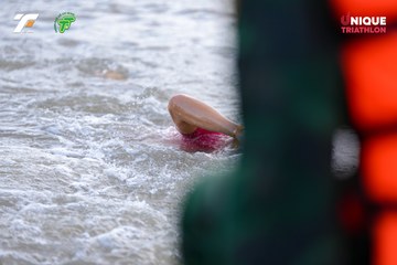 Ảnh sự kiện VIET NAM TRI FACTOR CHAMPIONSHIP x HO CHI MINH CITY CHAMPIONSHIP NĂM 2025 - 57c44be44d4676893194482e8b84c419.jpg