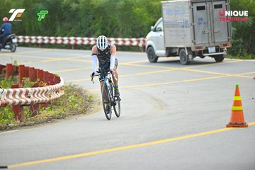 Ảnh sự kiện VIET NAM TRI FACTOR CHAMPIONSHIP x HO CHI MINH CITY CHAMPIONSHIP NĂM 2025 - 5830b6f12131ad4809f6e86a642e62af.jpg