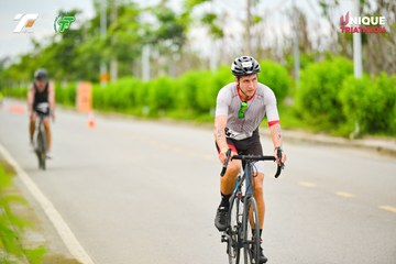 Ảnh sự kiện VIET NAM TRI FACTOR CHAMPIONSHIP x HO CHI MINH CITY CHAMPIONSHIP NĂM 2025 - 5882078f2bce0c2486d5a971d69a736e.jpg