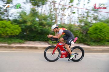 Ảnh sự kiện VIET NAM TRI FACTOR CHAMPIONSHIP x HO CHI MINH CITY CHAMPIONSHIP NĂM 2025 - 59d8de695d64a31539bcc322e2ec565f.jpg