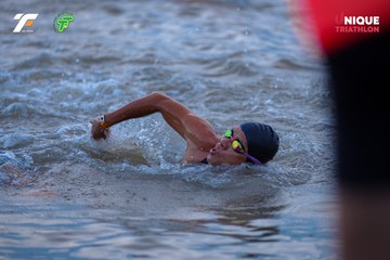 Ảnh sự kiện VIET NAM TRI FACTOR CHAMPIONSHIP x HO CHI MINH CITY CHAMPIONSHIP NĂM 2025 - 5adfb6fe52b8d5dc0c35d6c0bec4ab59.jpg