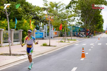 Ảnh sự kiện VIET NAM TRI FACTOR CHAMPIONSHIP x HO CHI MINH CITY CHAMPIONSHIP NĂM 2025 - 5b936597176923bfa585f2d527fc119e.jpg